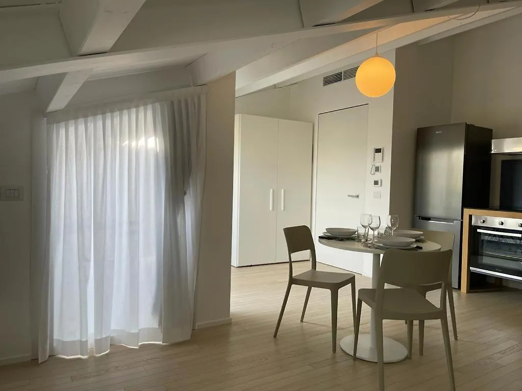 Apartment Ferienwohnung Abruzzi Short Rent Mailand